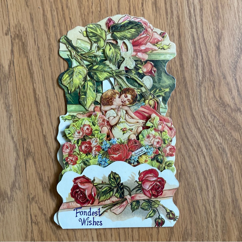 NWOT Victorian Rose 3D Pop Out Stand Up Merrimack Greeting Card 1984